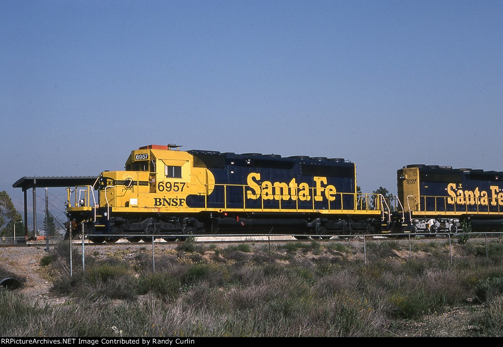 BNSF 6957 near Ono